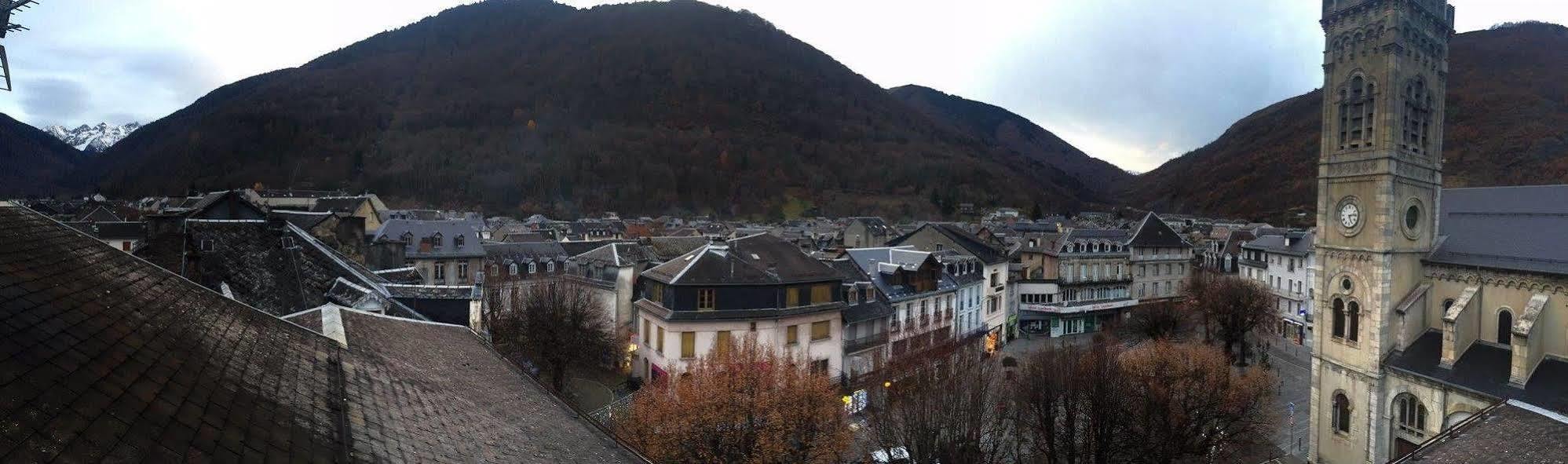 Le Bon Accueil Bagneres-de-Luchon Exterior foto